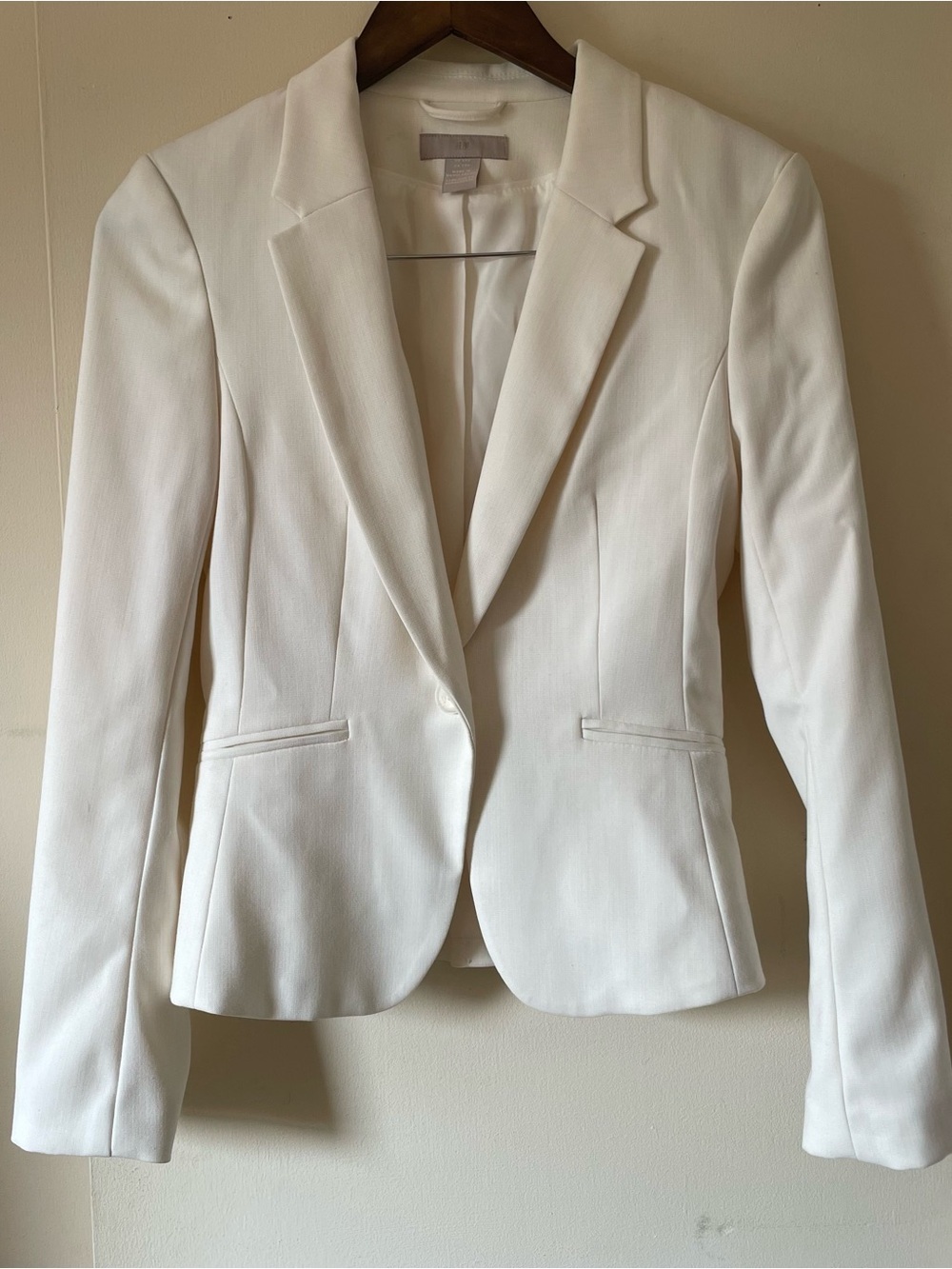 H&M Women's White Single-Button Tailored Blazer